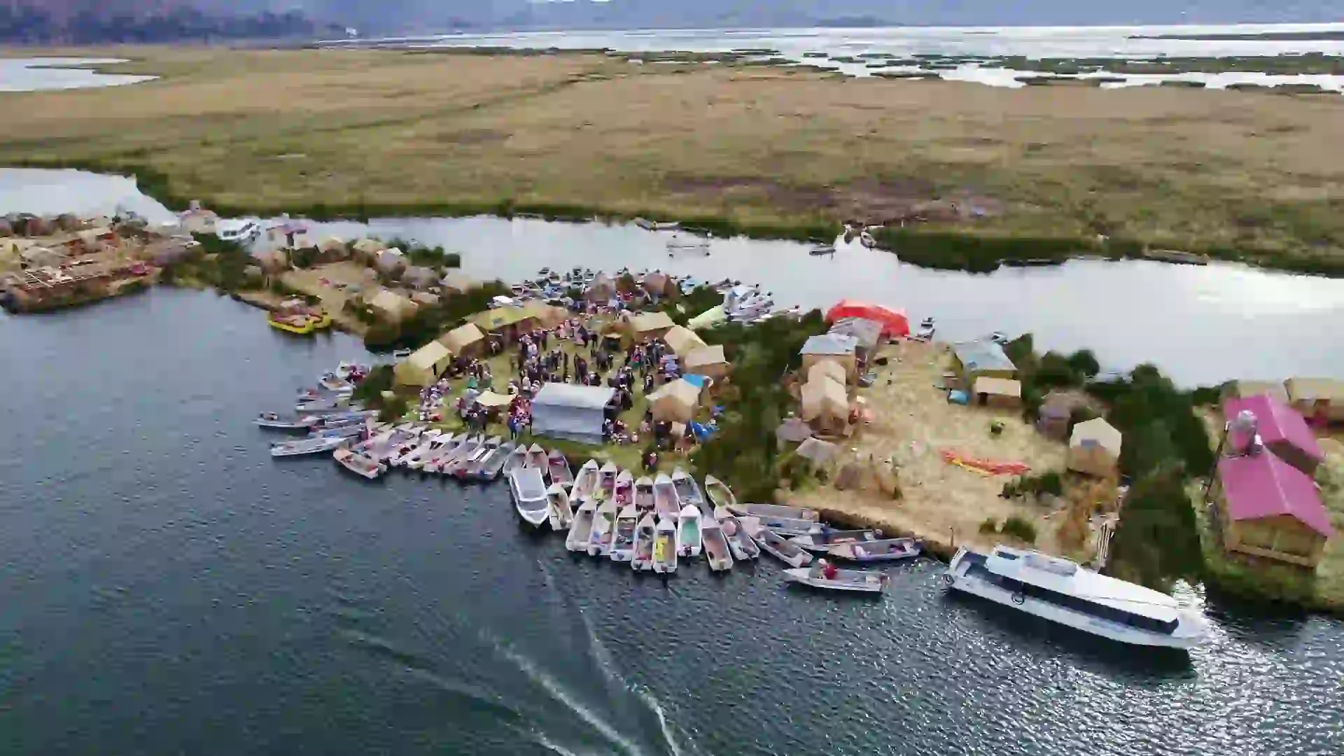 Festa na ilha, Lago Titicaca, no Circuito Andino